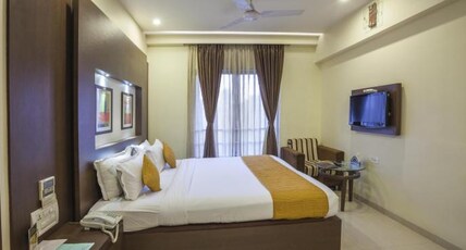 Pristine Residency Room Type - Deluxe Room With Airport Transfer