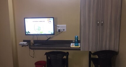 Hotel Peacock Room Type - Deluxe Non AC Room