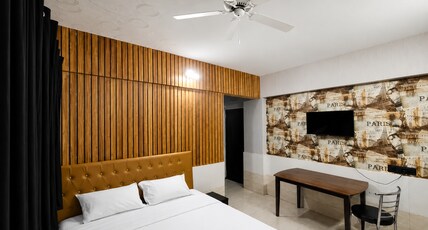 Ac Private room in thane Room Type - Private room 