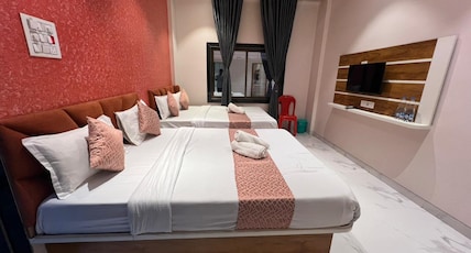 Hotel Grand Room Type - Ac Deluxe Twin Room Hotel Grand Room Type - Ac Deluxe Twin Room