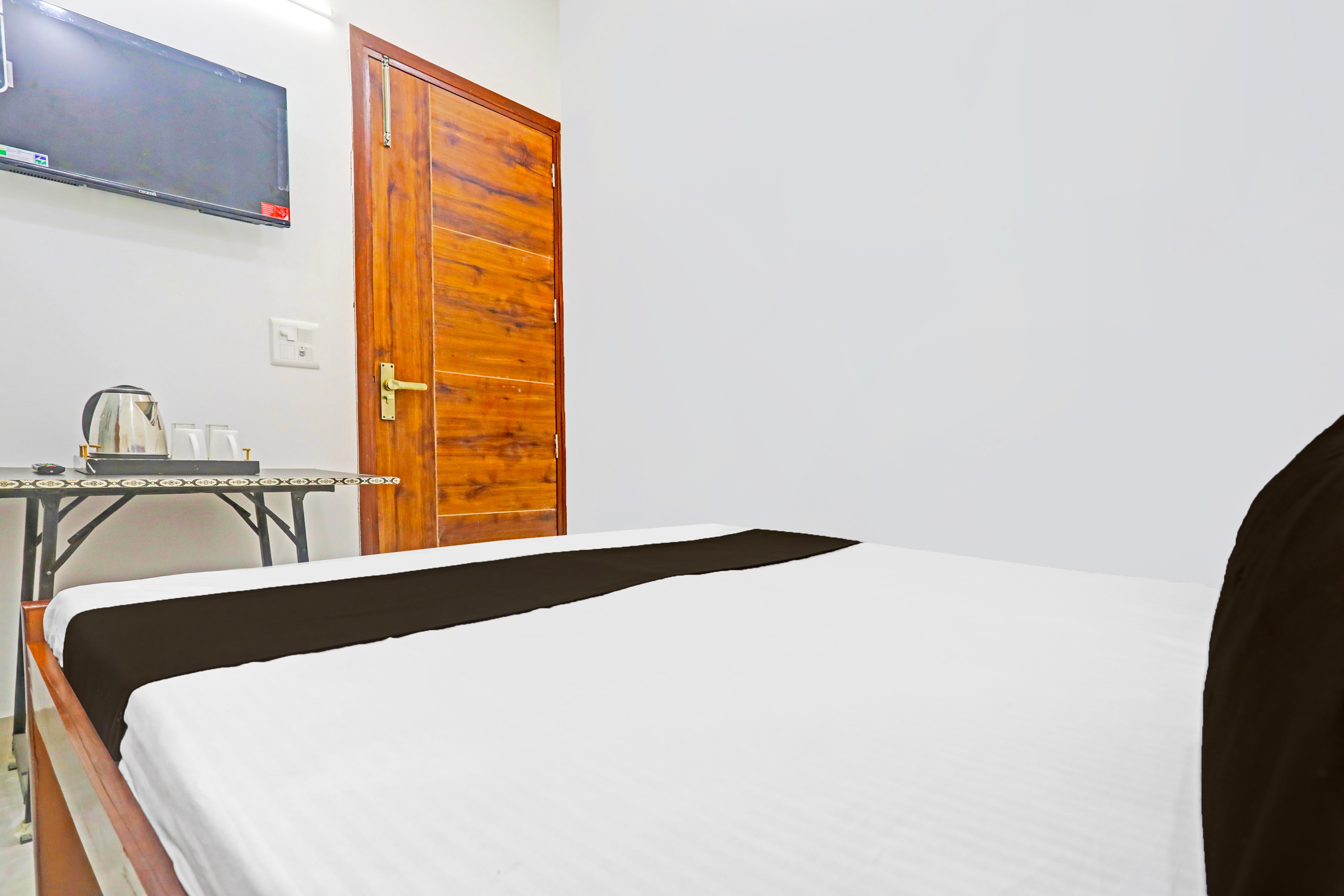 Hotel O Sukooon B&B - Tap to explore photos