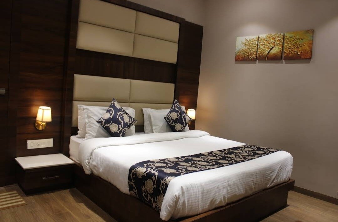 Hotel Siddharth In - Tap to explore photos