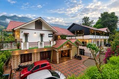 Photos of Blue Moon Resorts and Cottages