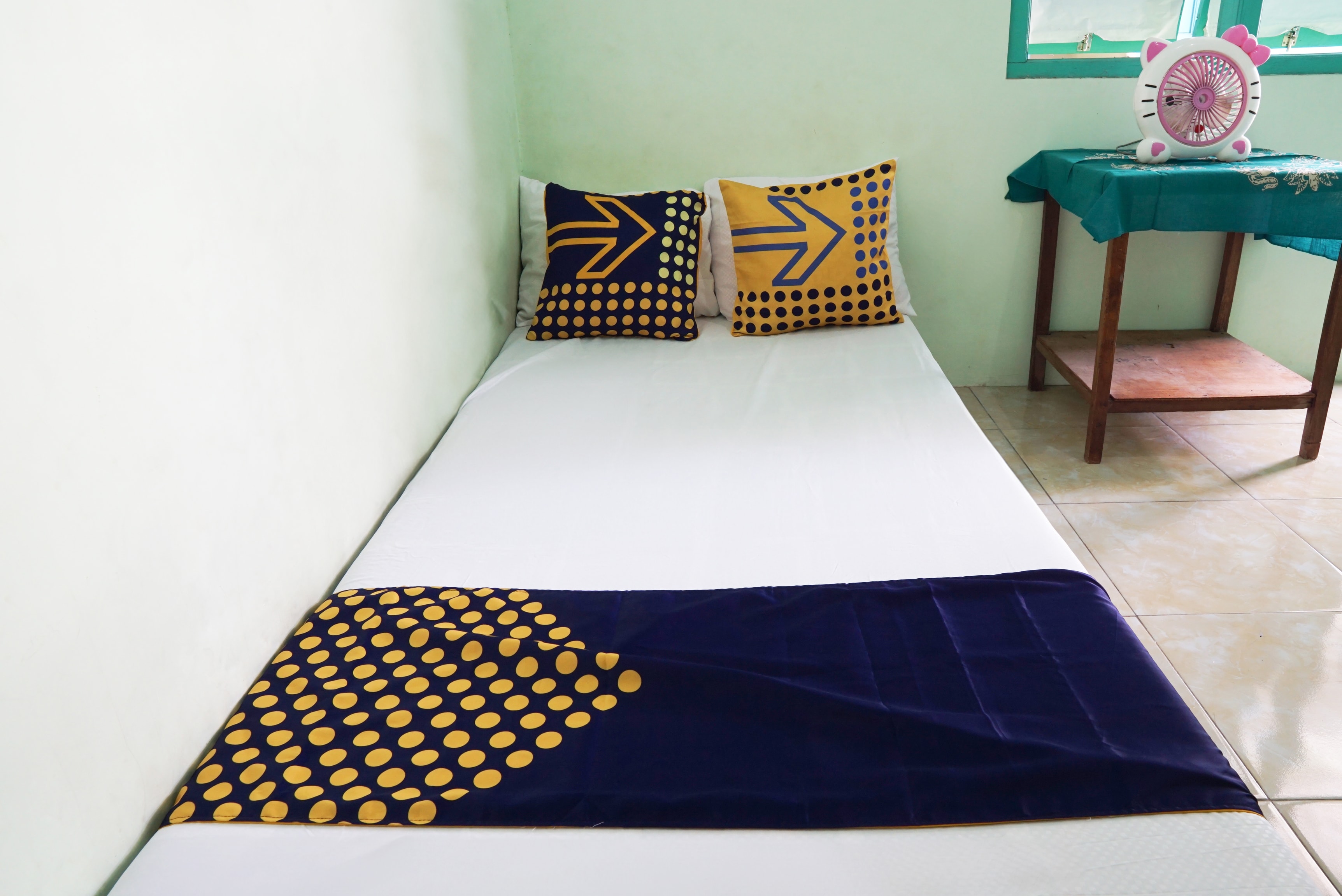 Hotel O Wunut Homestay Syariah - Tap to explore photos