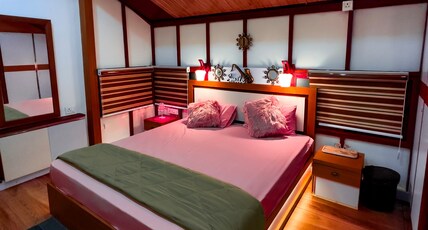 Homestay Podiyans Room Type - Bedroom 3