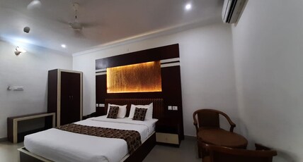 Hotel Aramana Room Type - AC Deluxe