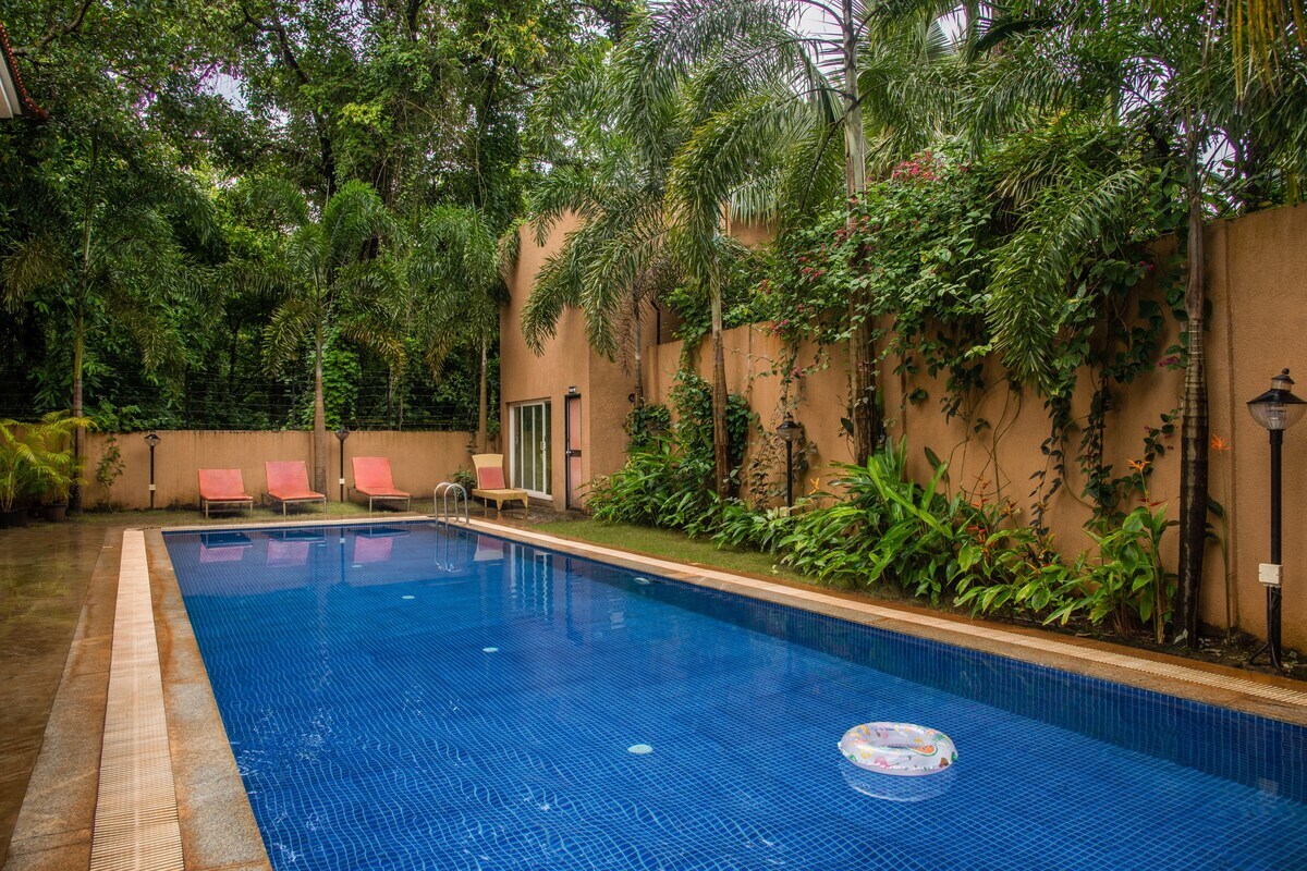 Vagator Cosy Modern 3 bedroom villa for 8 by AVISA HOMES - Tap to explore photos