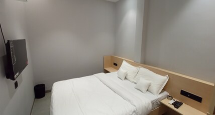 Hotel Golden Suite Room Type - Superior Room