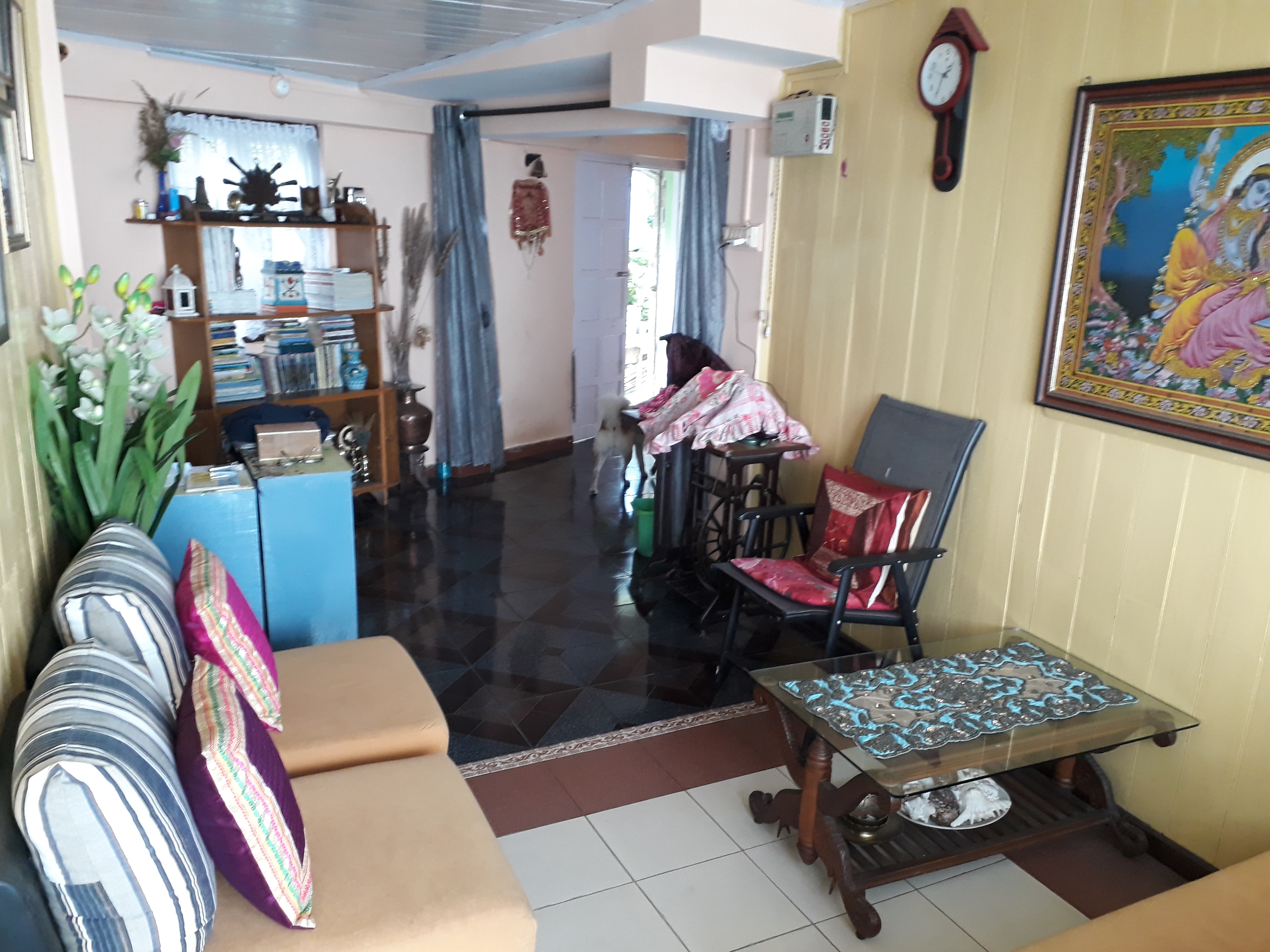 Smriya Homestay - Tap to explore photos