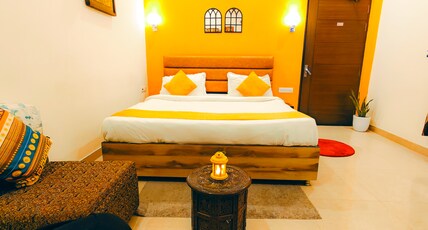 The Hideout Agra Homestay Room Type - Deluxe King Room