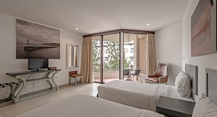 Hotel Tropicana Pattaya Room Type - Premier Twin Hotel Tropicana Pattaya Room Type - Premier Twin