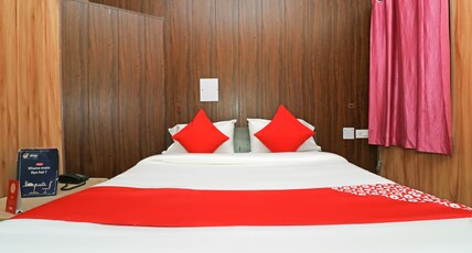 Hotel O Mahalaxmi Palace Room Type - Classic Hotel O Mahalaxmi Palace Room Type - Classic