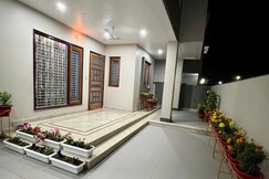Spacious Cozy 2BHK Home