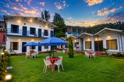 Photos of Friendship inn hotel and resorts