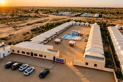 Melody Moon Desert Camp