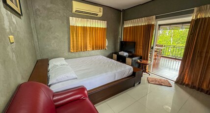 Suree Garden Resort & Karaoke Room Type - Premiere Deluxe Double