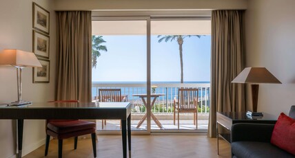 Movenpick Hotel Beirut Room Type - EXECUTIVE SUITE SEA VIEW
