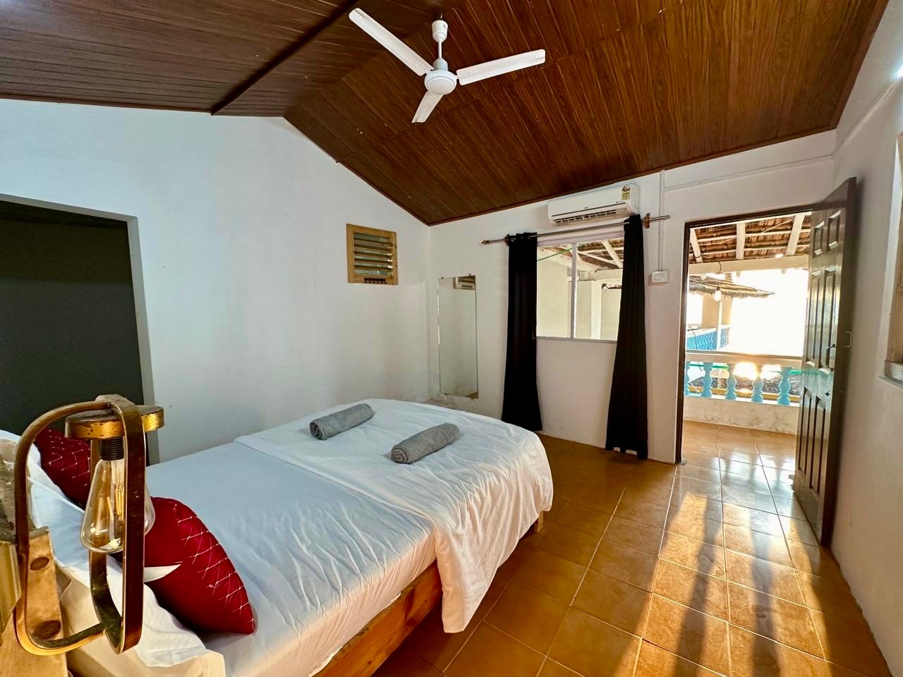 ATS -Arambol | Rooms & Restaurant - Tap to explore photos