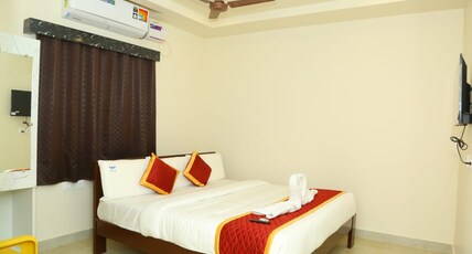 Hotel Elite Inn Room Type - Deluxe Double AC Room