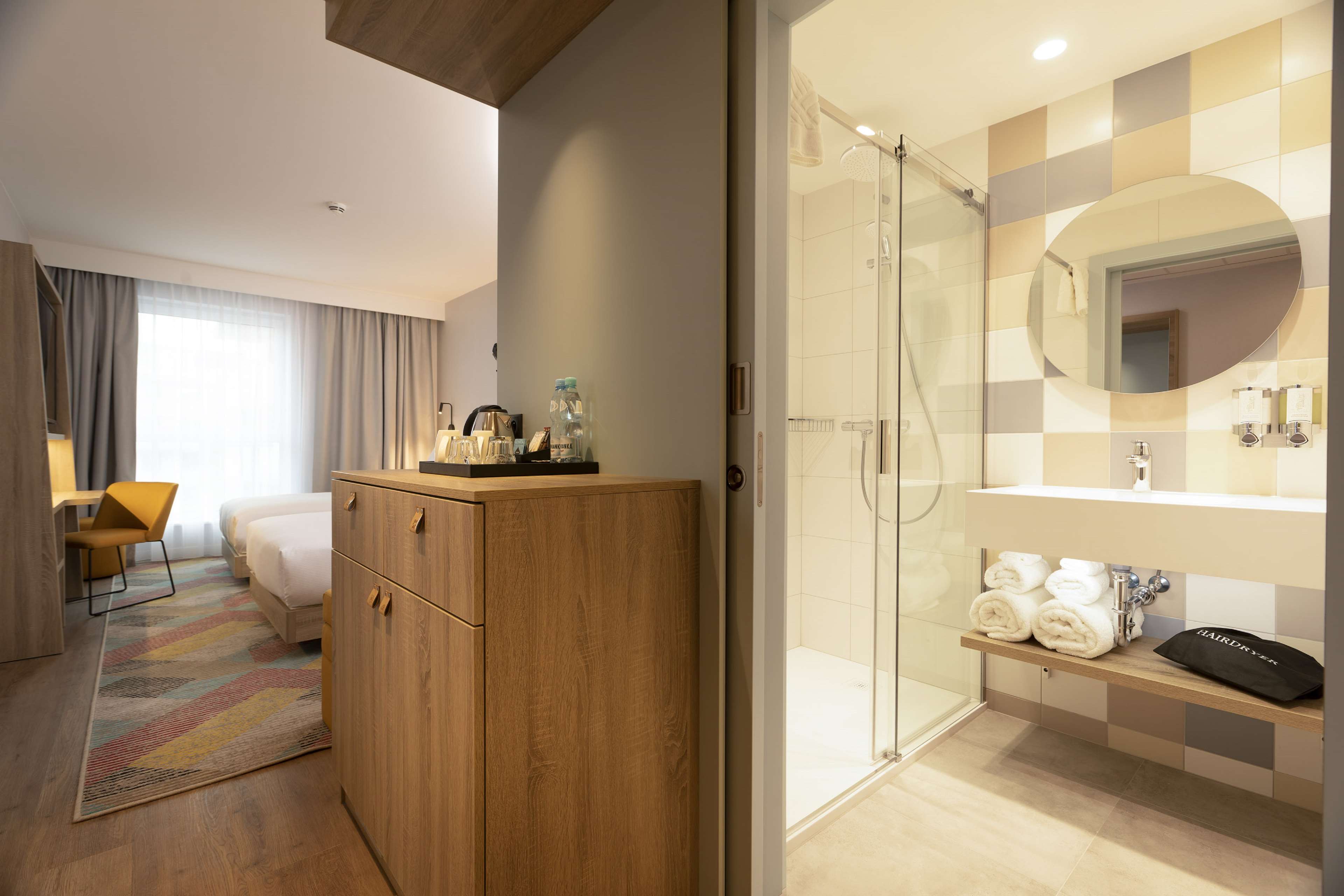 Hampton by Hilton Bialystok - Tap to explore photos