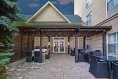 Homewood Suites by Hilton Burlington, Ontario