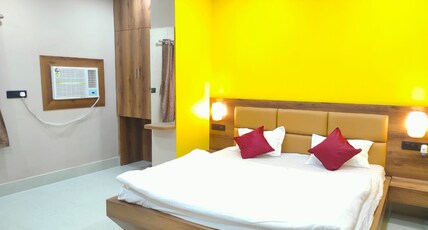 HOTEL VAISHNAVI Room Type - Standard Double AC