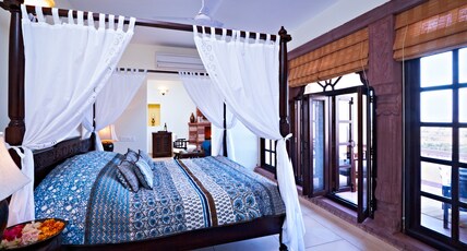 Ramathra Fort Room Type - Luxury Suite With Open Air Bath Tub