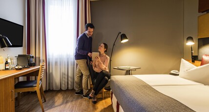 MERCURE HOTEL BERLIN ZENTRUM Room Type - Superior Room with queen-size bed