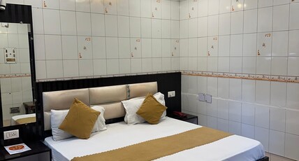 Blue Diamond Hotel Room Type - Classic Room