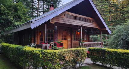 The Chalets Naldehra Room Type - Cottage with private sit out area