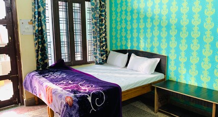 HOTEL GAURI SHANKAR Room Type - Executive Room