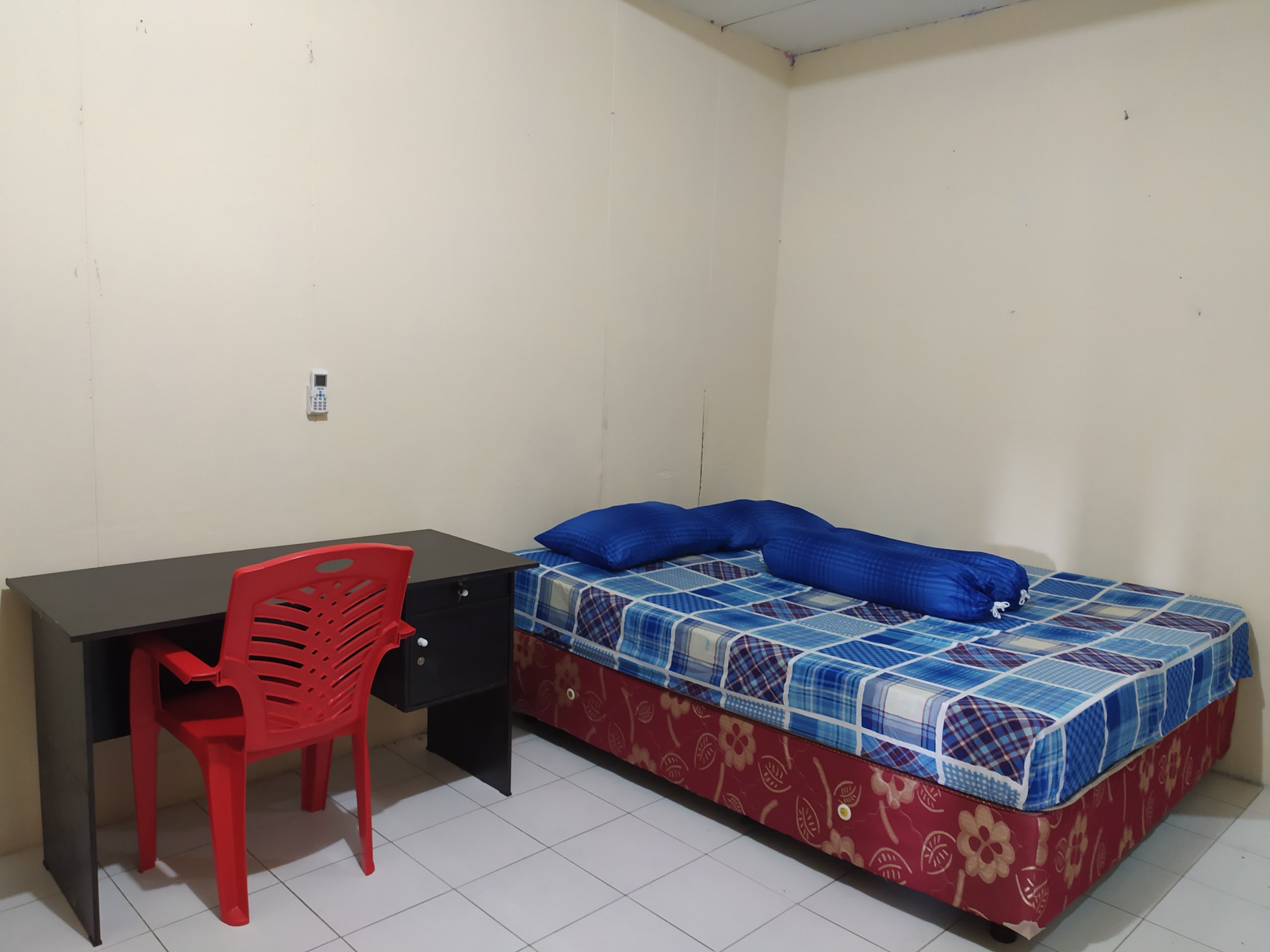Hotel O Batu Putih Homestay - Tap to explore photos