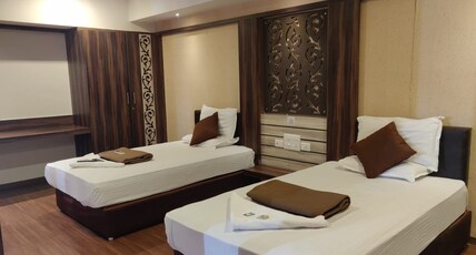 Aarthi Hotels Room Type - Suite Room