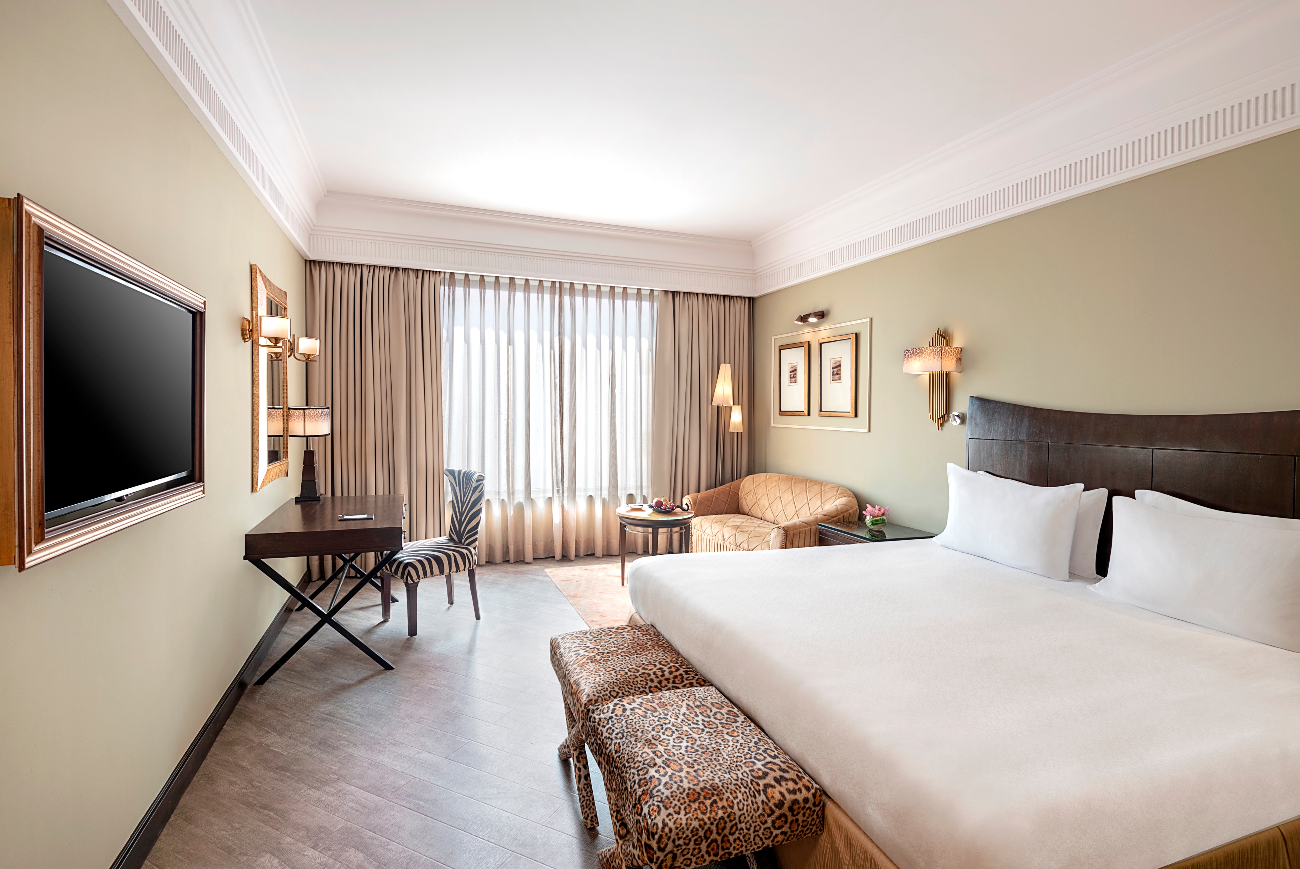Radisson Blu MBD Hotel Noida - Tap to explore photos