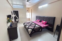 PDM COMFORTS GUEST HOUSE & HOSTEL