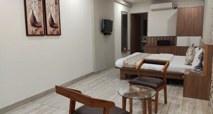 HOTEL ORCHID Room Type - SUPER DELUXE KING BED A.C.