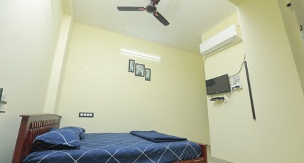 The Delux Cabin Room Type - The Delux Cabin