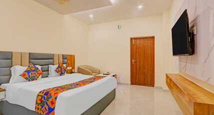 FabHotel Arjun Residency - Nr. Kazipet Junction Room Type - Suite Room