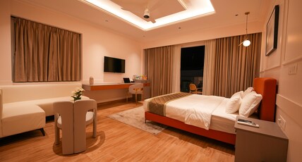 Hotel California Room Type - Luxury Room with Balcony Hotel California Room Type - Luxury Room with Balcony