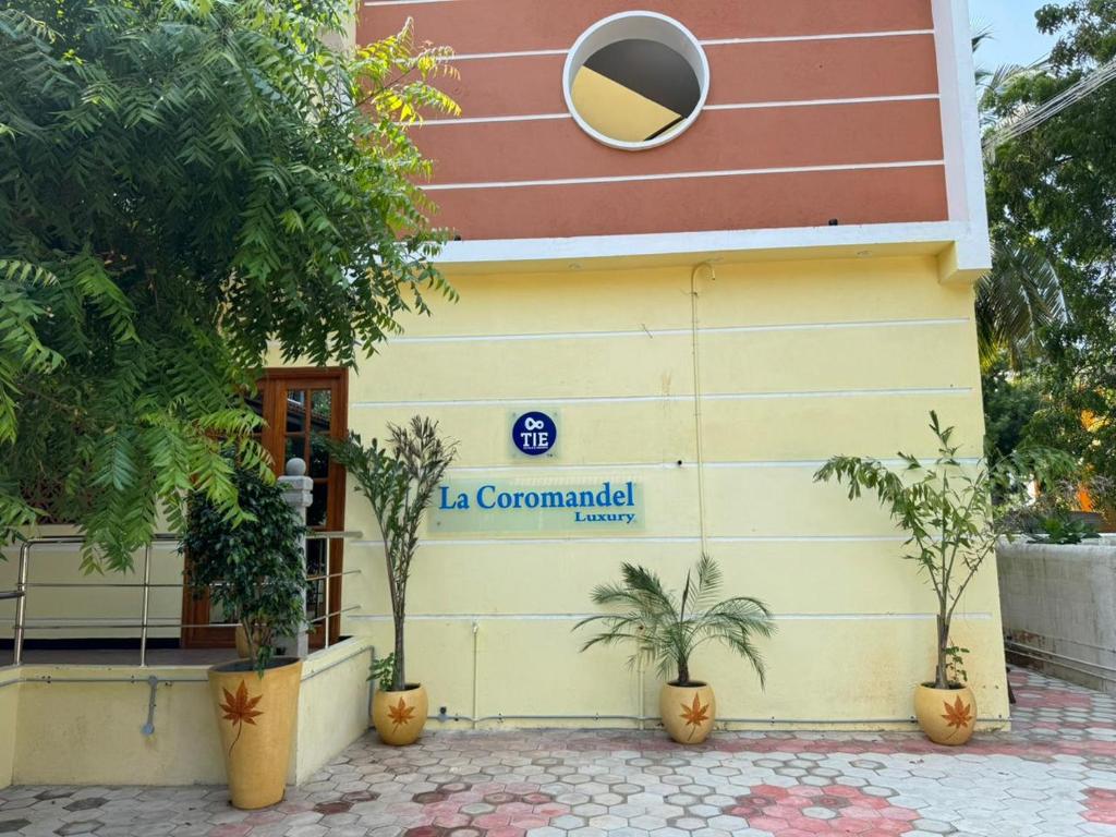 La Coromandel Luxury - TIE Hotels & Resorts - Tap to explore photos