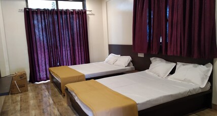 NANDANVAN TENT AND RESORT Room Type - River View Family Room