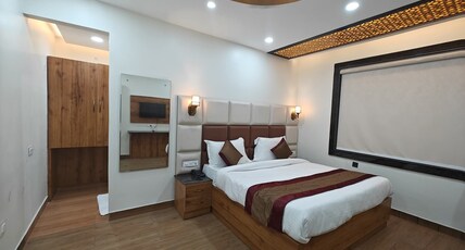 THE RAJWADA LALTA PRATEEK Room Type - Deluxe Room