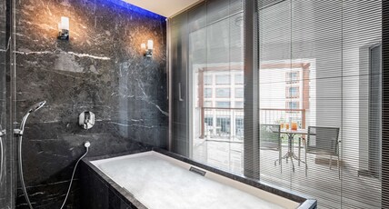 Radisson Blu Hotel & Spa, Istanbul Tuzla Room Type - Superior Room - Pool View and Balcony Radisson Blu Hotel & Spa, Istanbul Tuzla Room Type - Superior Room - Pool View and Balcony