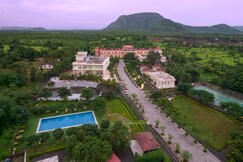 juSTa Rudra Resort & Spa, Kolad