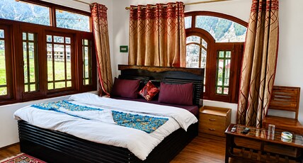 Alpine Hub Gurez Room Type - Standard Room with Mountain view Alpine Hub Gurez Room Type - Standard Room with Mountain view