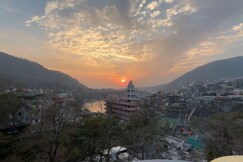 Bunk Stay Co-working and Yoga