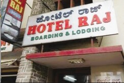 Hotel Raj