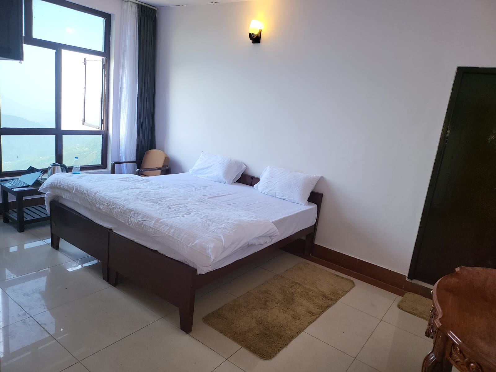 Himachalas Boutique Hotel & Stays - Tap to explore photos