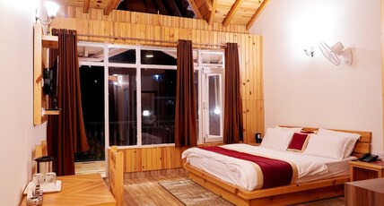 Hotel Dev Chhaya Room Type - Premium XL Rooms