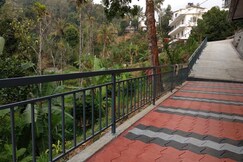 Mountain Trees Cottages